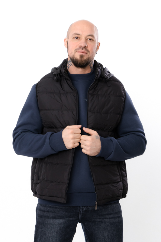 Жилетка чоловіча